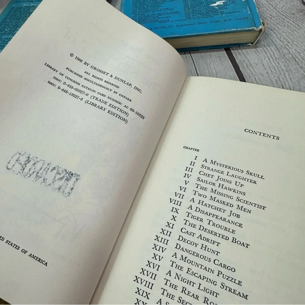 vintage the hardy boys series books vol 21, 23, 24, 27